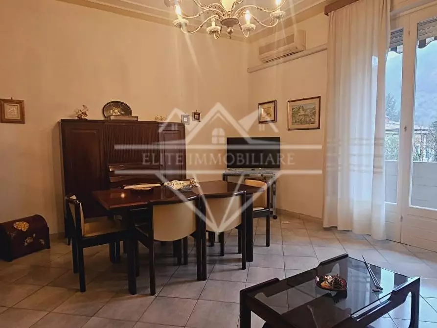 Immagine 4 di Appartamento in vendita  a Carrara