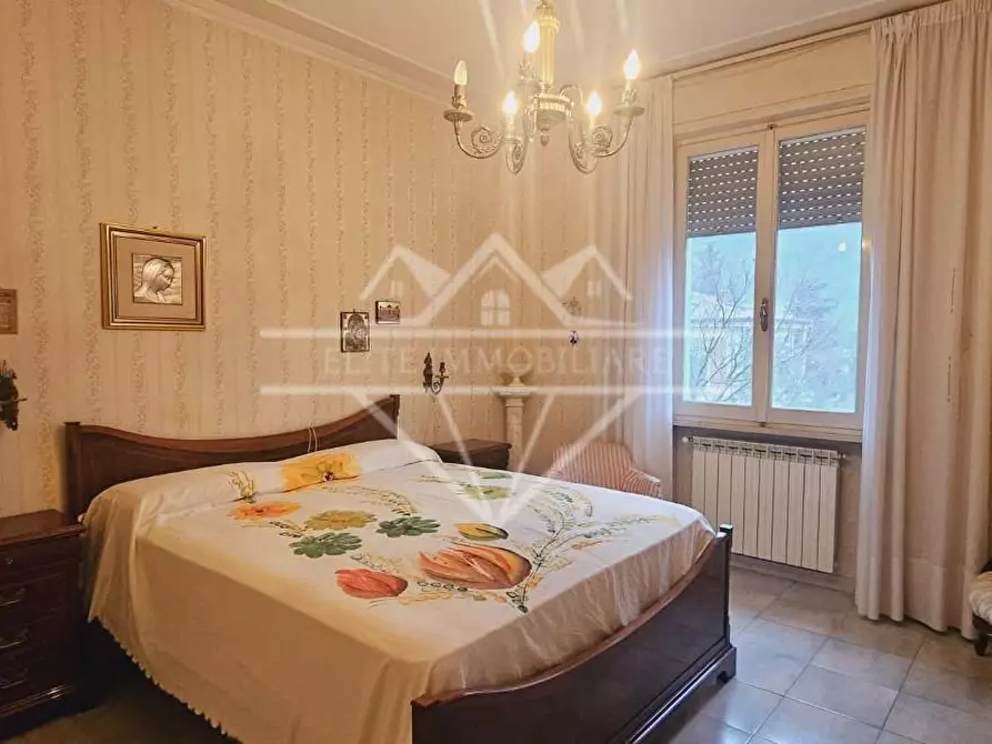 Immagine 7 di Appartamento in vendita  a Carrara