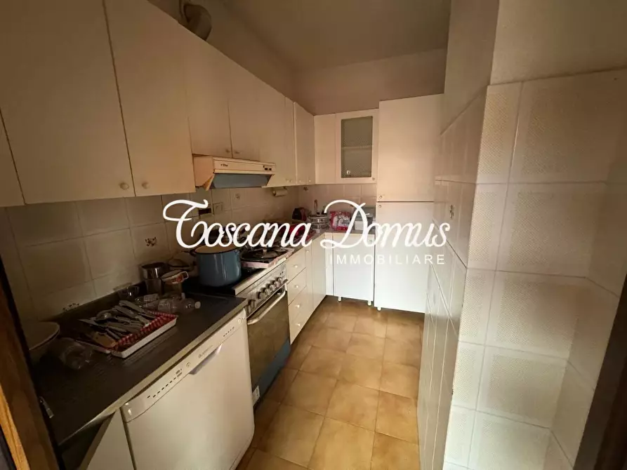 Immagine 5 di Appartamento in vendita  a Siena