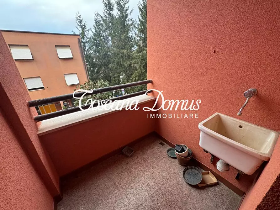 Immagine 7 di Appartamento in vendita  a Siena