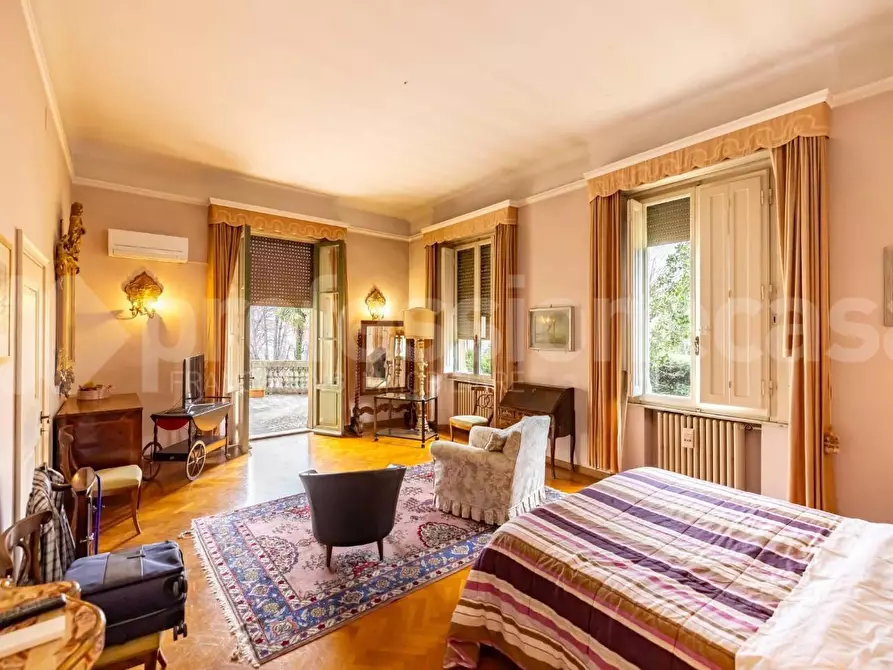 Immagine 36 di Villa in vendita  a Pisa