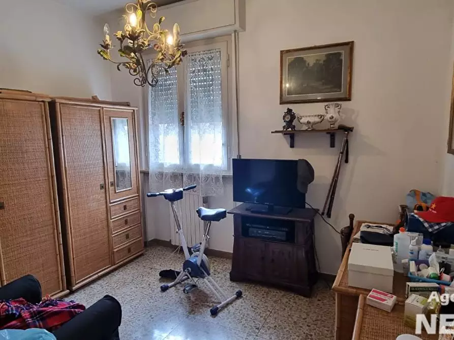 Immagine 12 di Casa indipendente in vendita  a Pisa