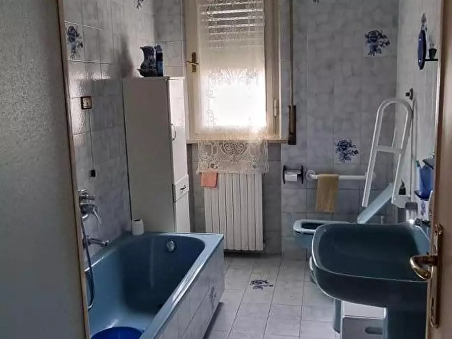 Immagine 11 di Casa indipendente in vendita  a Pisa