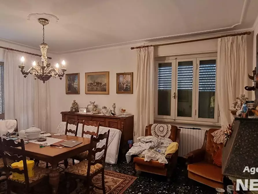 Immagine 1 di Casa indipendente in vendita  a Pisa