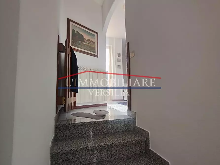 Immagine 25 di Appartamento in vendita  a Massa