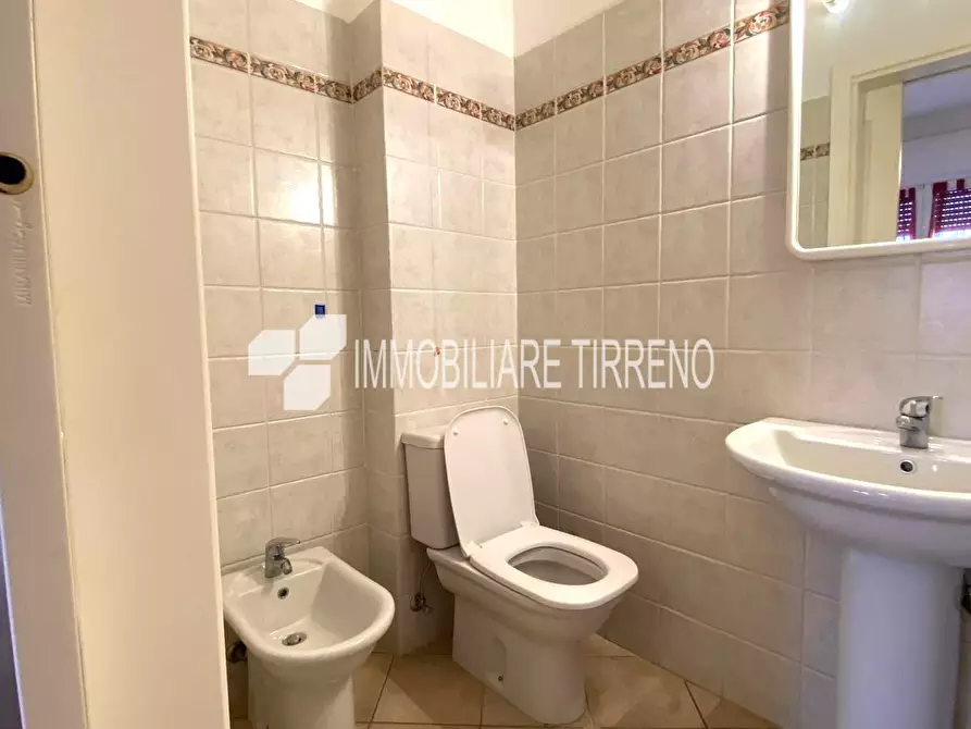 Immagine 14 di Appartamento in vendita  a Massa