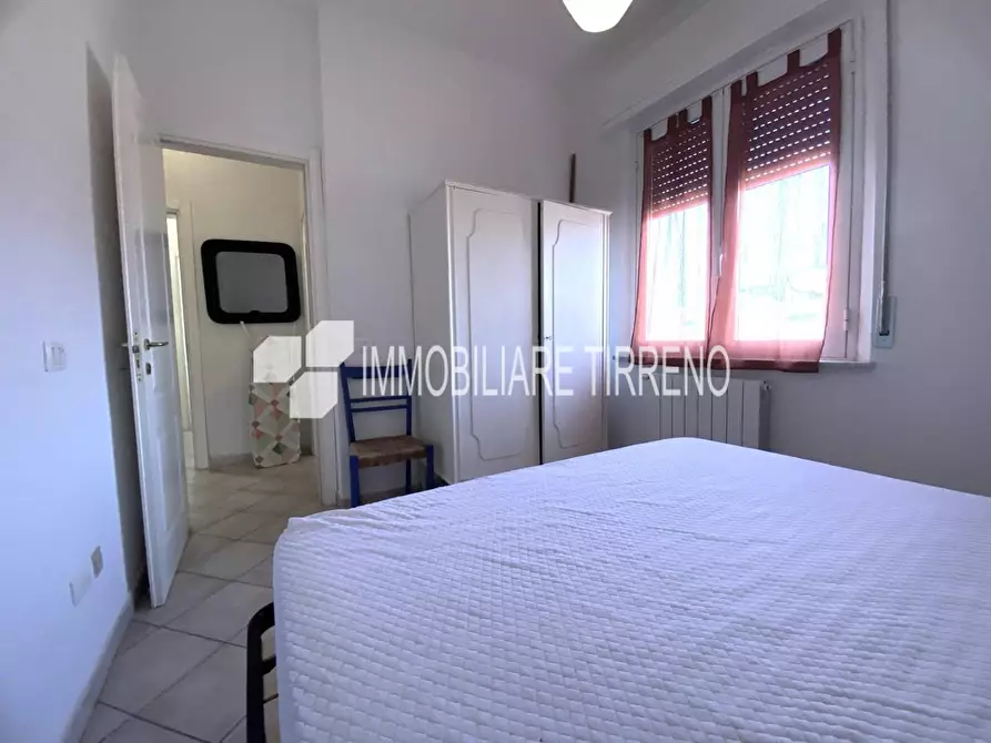 Immagine 21 di Appartamento in vendita  a Massa