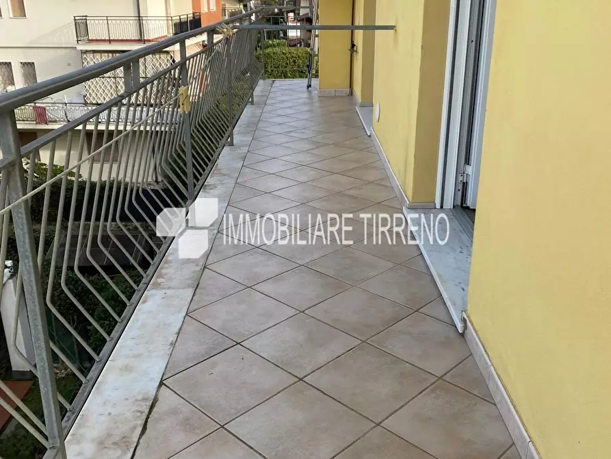 Immagine 8 di Appartamento in vendita  a Massa