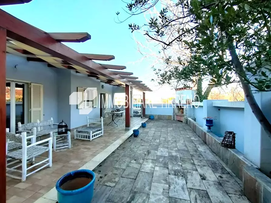 Immagine 3 di Casa indipendente in vendita  a Massa