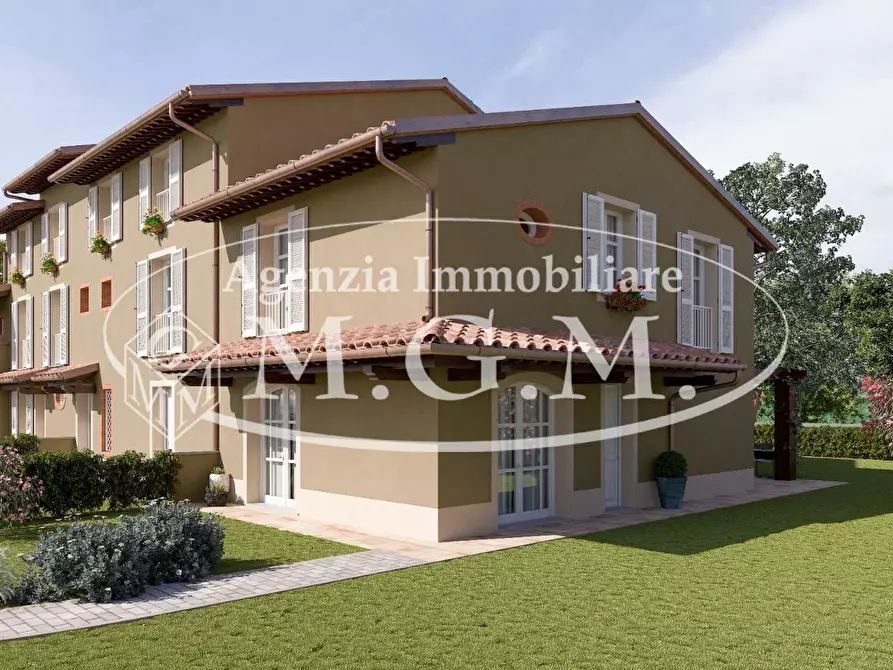 Immagine 2 di Villetta a schiera in vendita  a Bientina