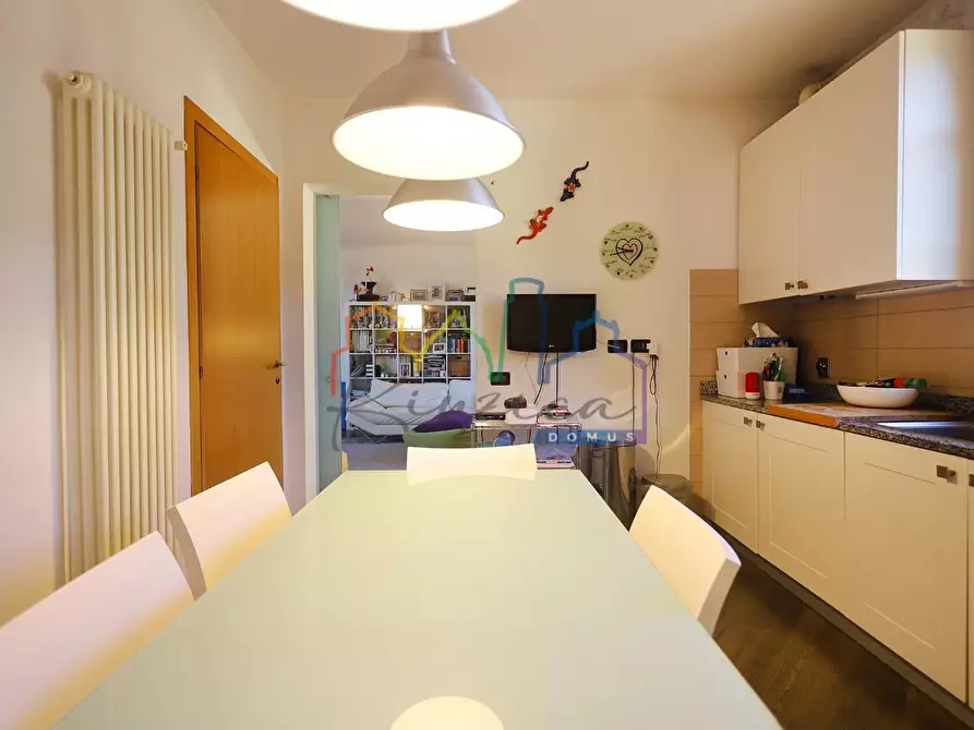 Immagine 9 di Appartamento in vendita  a San Giuliano Terme