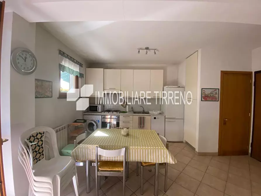 Immagine 7 di Villetta a schiera in affitto  a Massa