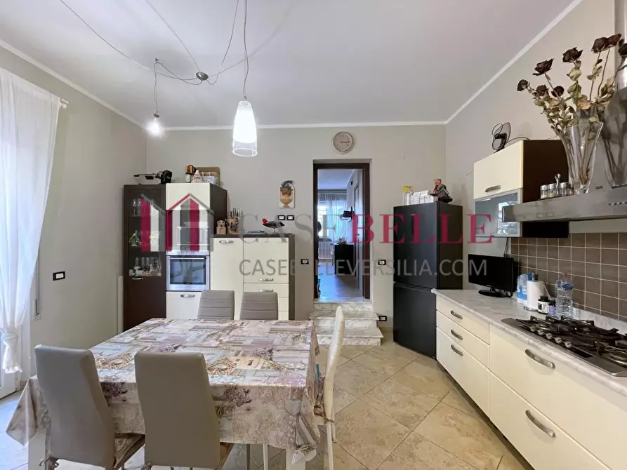 Immagine 10 di Villetta a schiera in vendita  a Camaiore