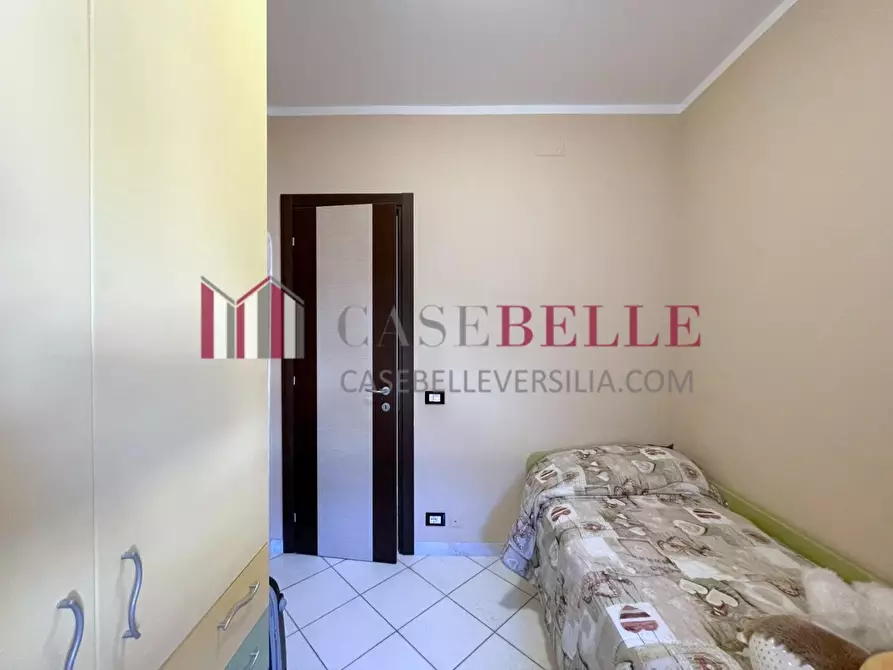 Immagine 27 di Villetta a schiera in vendita  a Camaiore