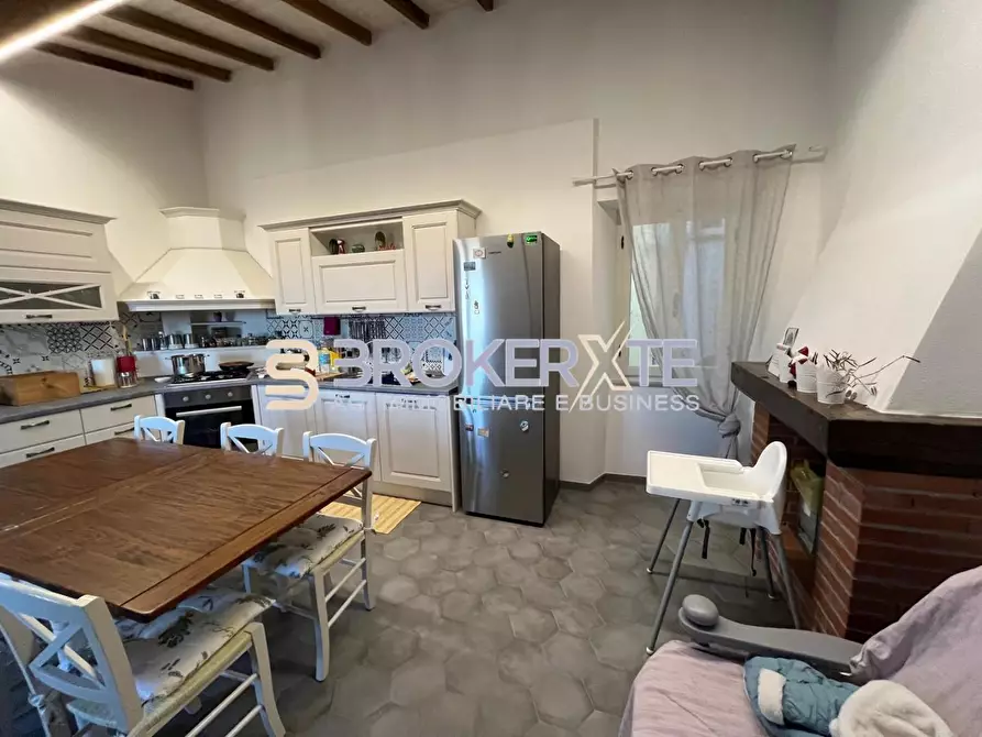 Immagine 15 di Appartamento in vendita  a Ortonovo
