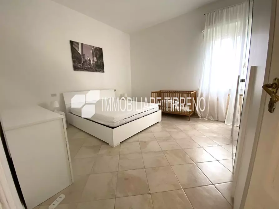 Immagine 8 di Appartamento in vendita  a Massa