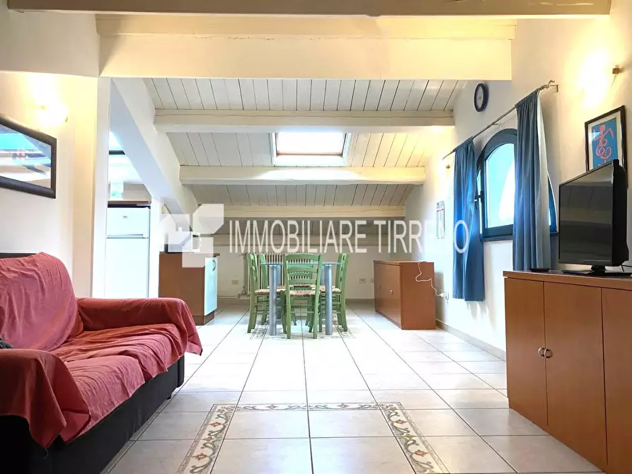 Immagine 15 di Mansarda in vendita  a Massa