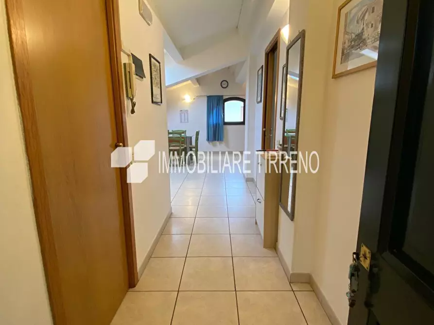 Immagine 14 di Mansarda in vendita  a Massa