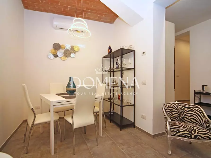 Immagine 23 di Appartamento in vendita  a Siena