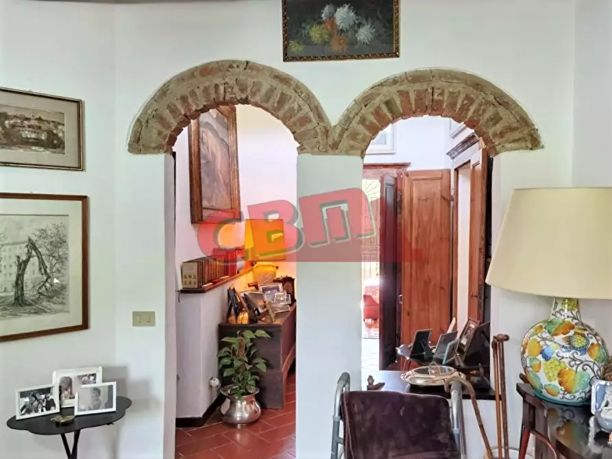 Immagine 18 di Villa in vendita  a Livorno