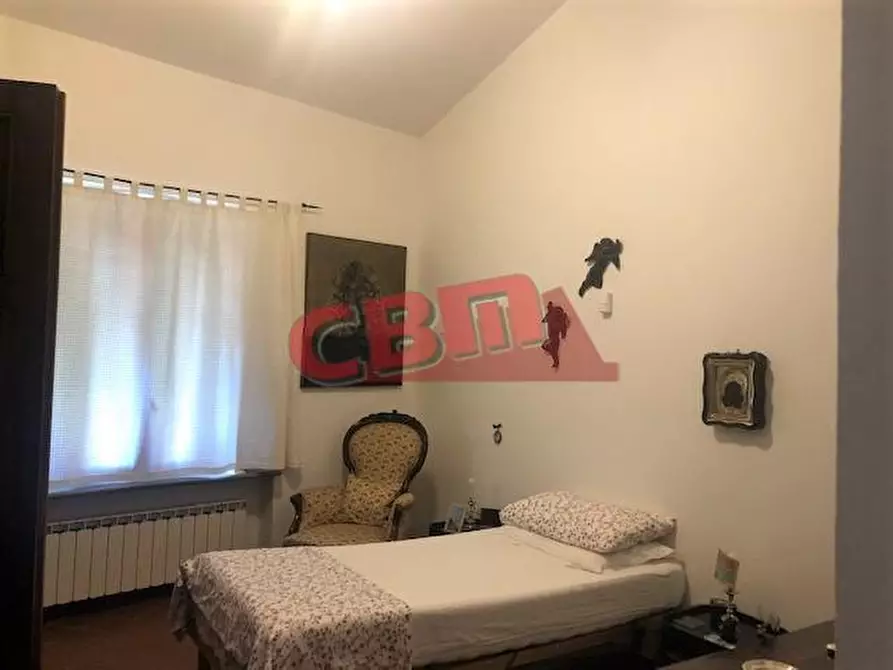 Immagine 24 di Villa in vendita  a Livorno