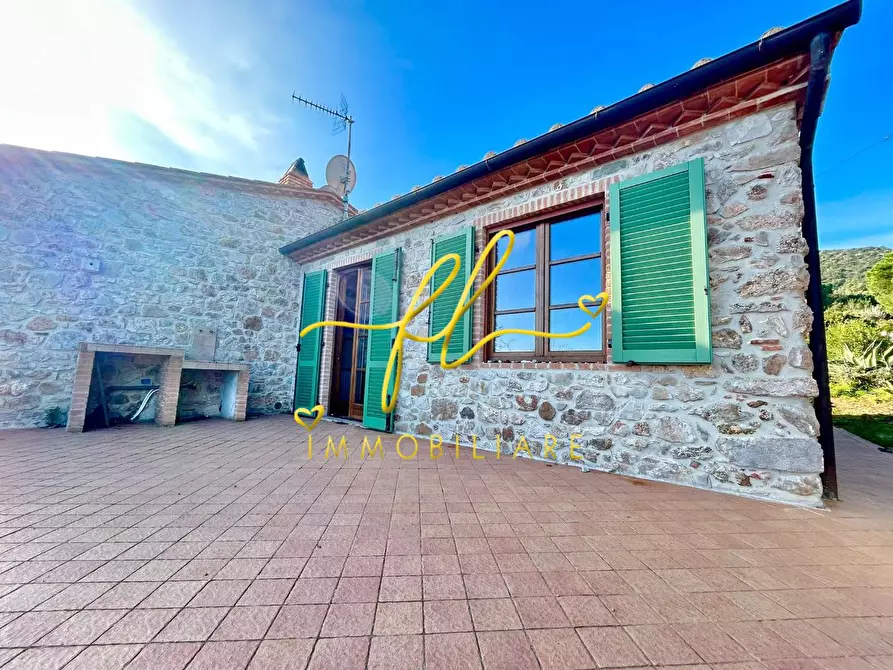 Immagine 2 di Appartamento in vendita  a Rio Marina