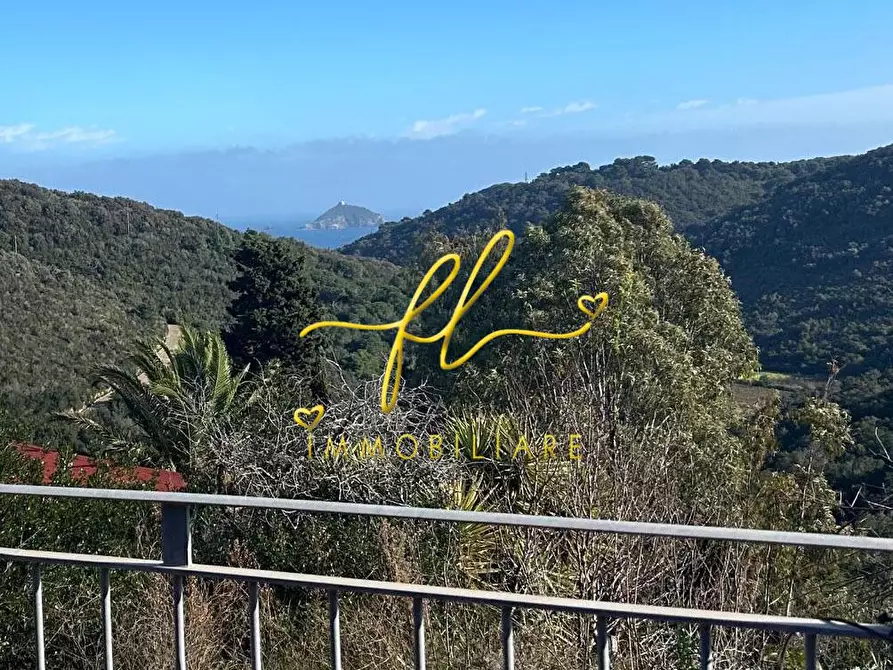 Immagine 13 di Appartamento in vendita  a Rio Marina