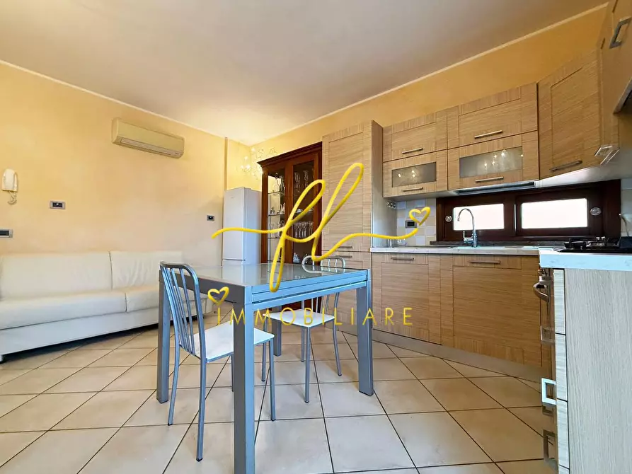 Immagine 3 di Appartamento in vendita  a Cecina