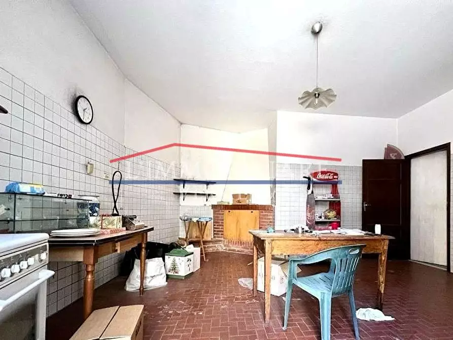 Immagine 49 di Casa semindipendente in vendita  a Massa