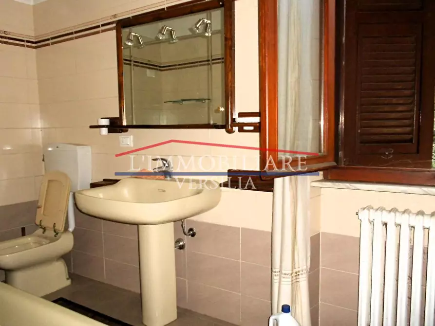 Immagine 44 di Casa semindipendente in vendita  a Massa