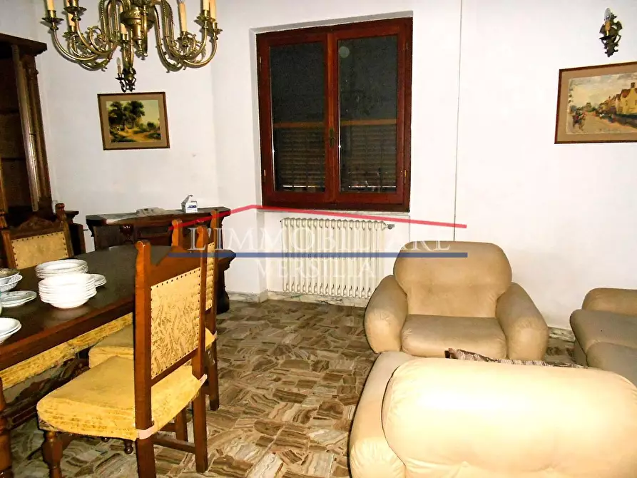 Immagine 10 di Casa semindipendente in vendita  a Massa