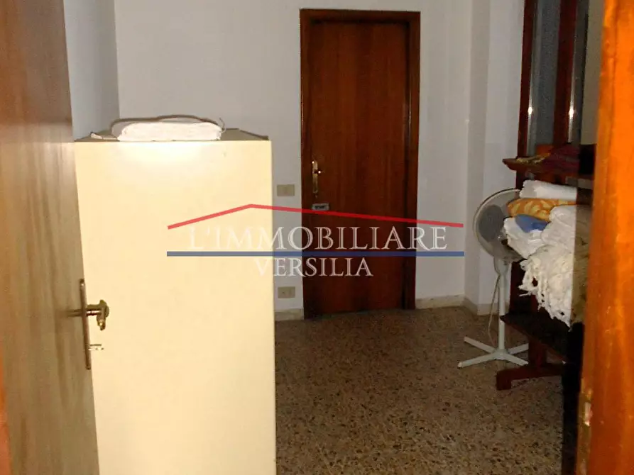 Immagine 41 di Casa semindipendente in vendita  a Massa