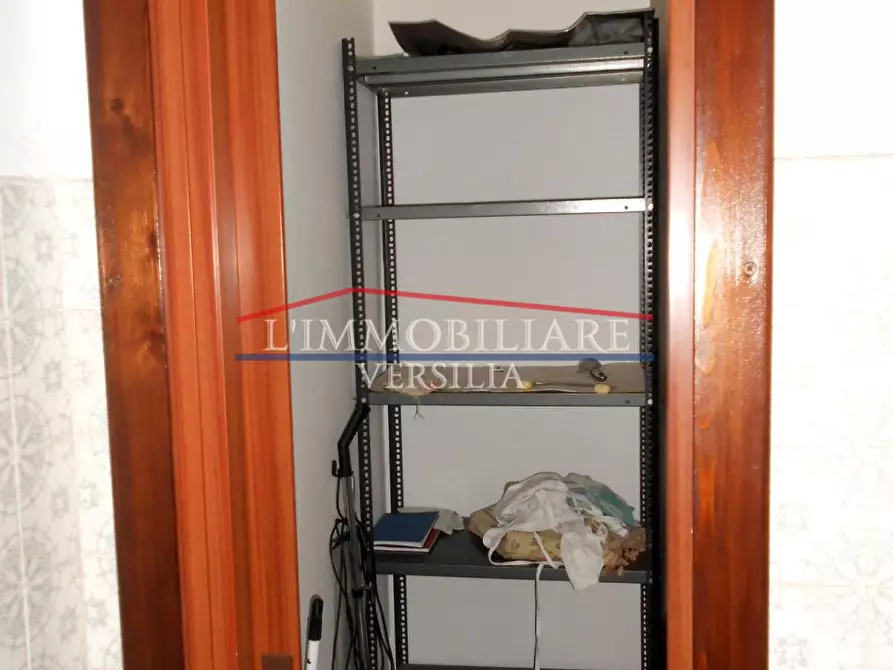 Immagine 5 di Casa semindipendente in vendita  a Massa