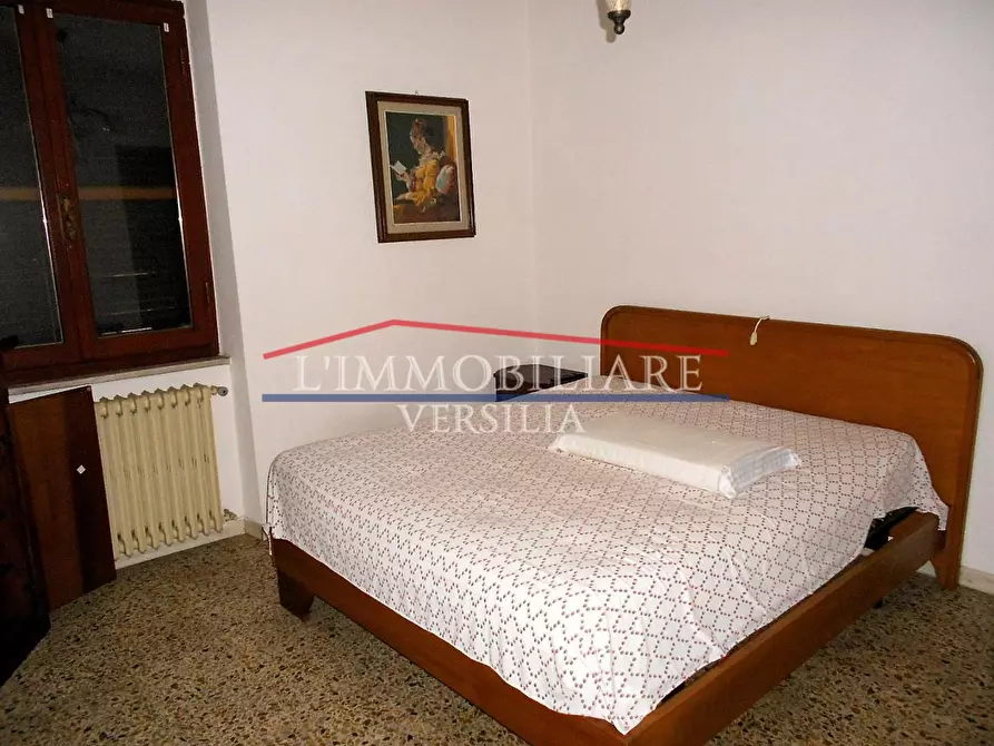 Immagine 15 di Casa semindipendente in vendita  a Massa