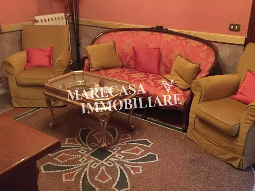 Immagine 15 di Immobile di prestigio in vendita  a Carrara