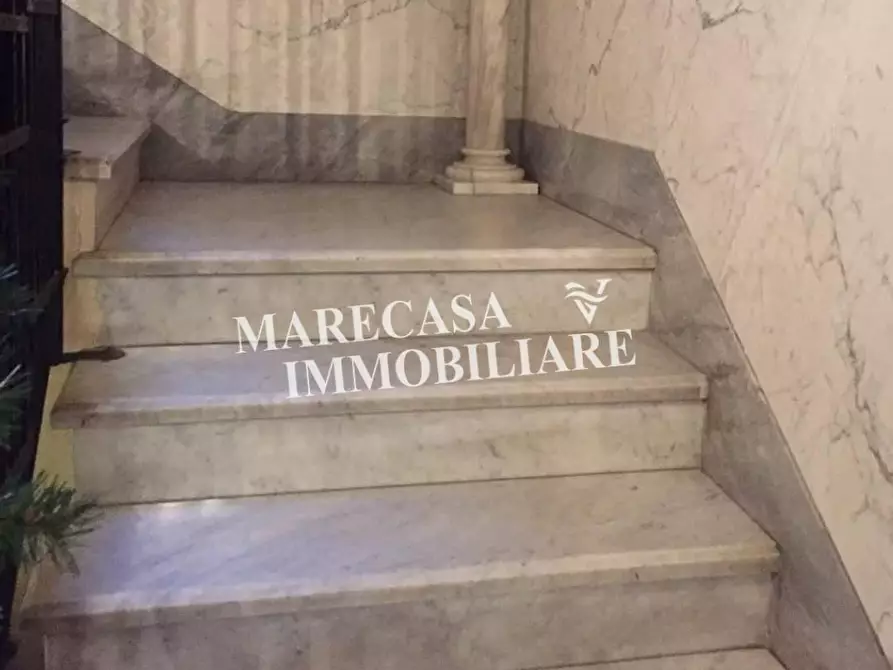 Immagine 7 di Immobile di prestigio in vendita  a Carrara