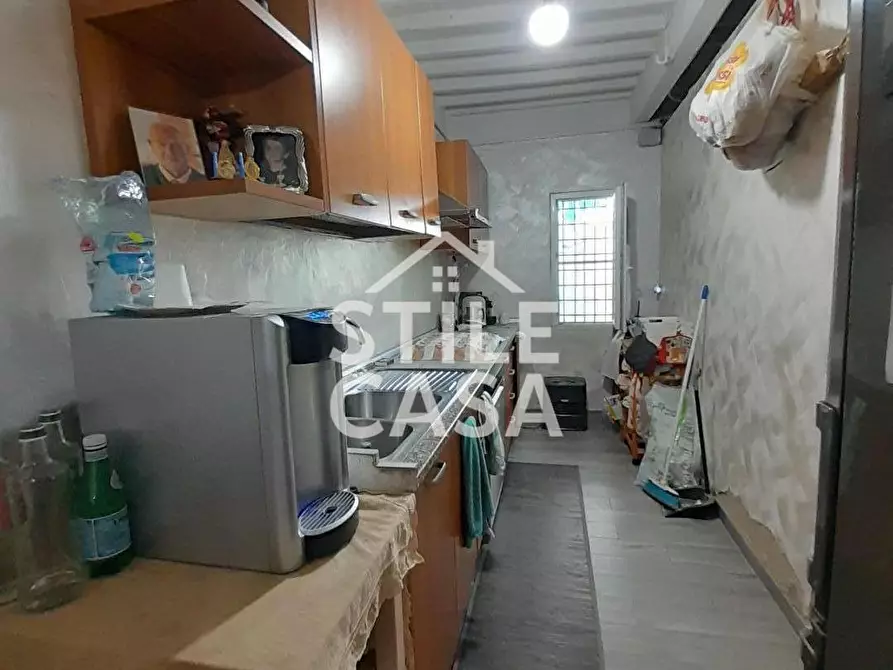 Immagine 11 di Casa colonica in vendita  a Altopascio