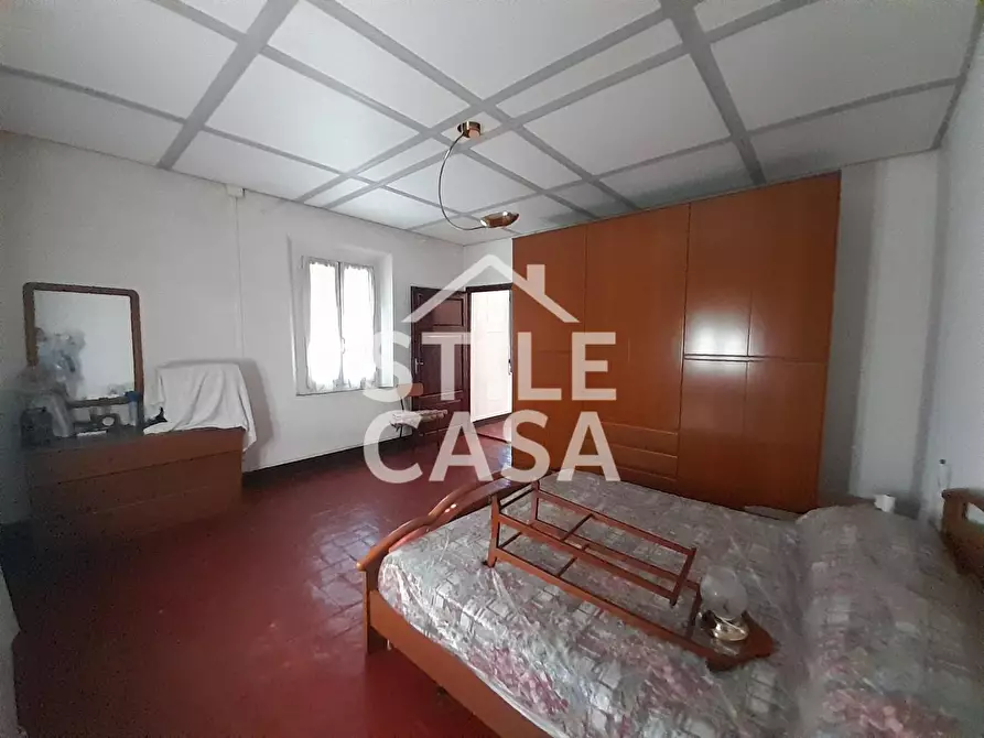 Immagine 32 di Casa colonica in vendita  a Altopascio