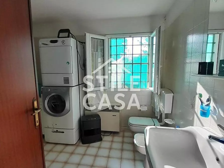 Immagine 16 di Casa colonica in vendita  a Altopascio