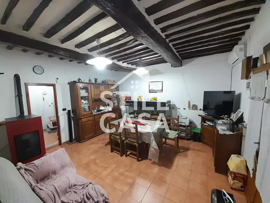 Immagine 9 di Casa colonica in vendita  a Altopascio