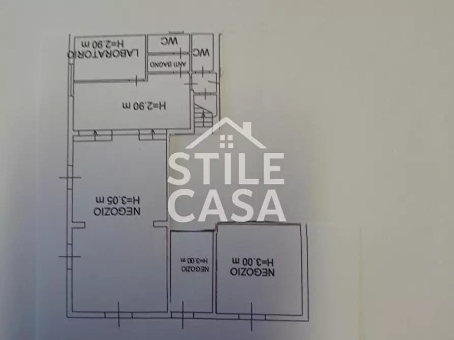 Immagine 2 di Locale commerciale in vendita  a Fucecchio