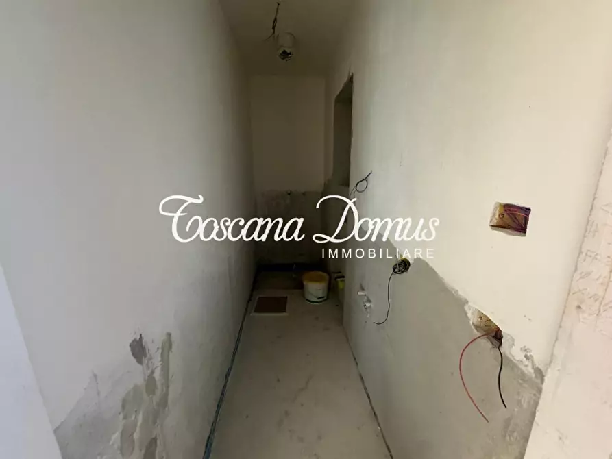 Immagine 8 di Appartamento in vendita  a Siena