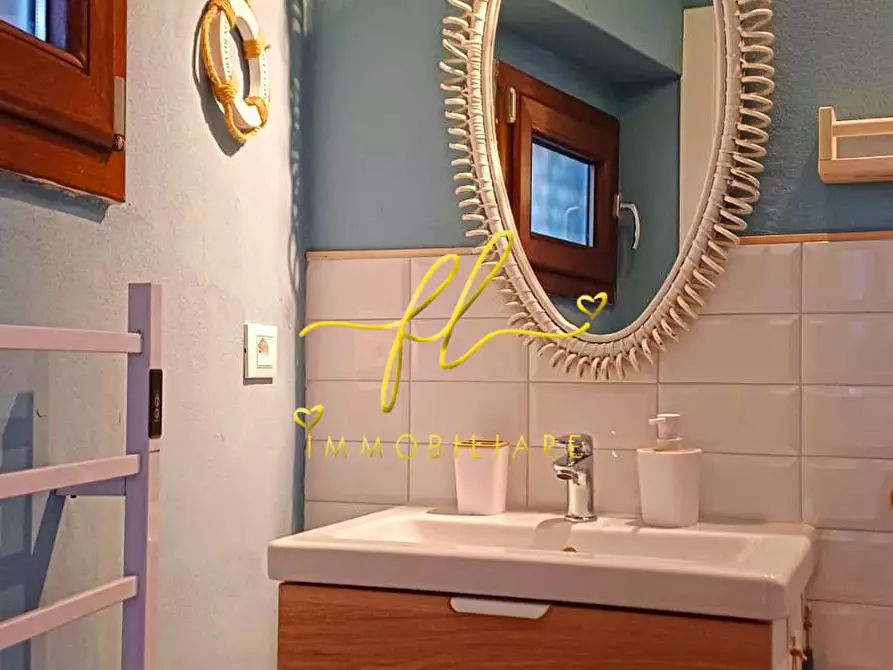 Immagine 6 di Appartamento in vendita  a Rosignano Marittimo