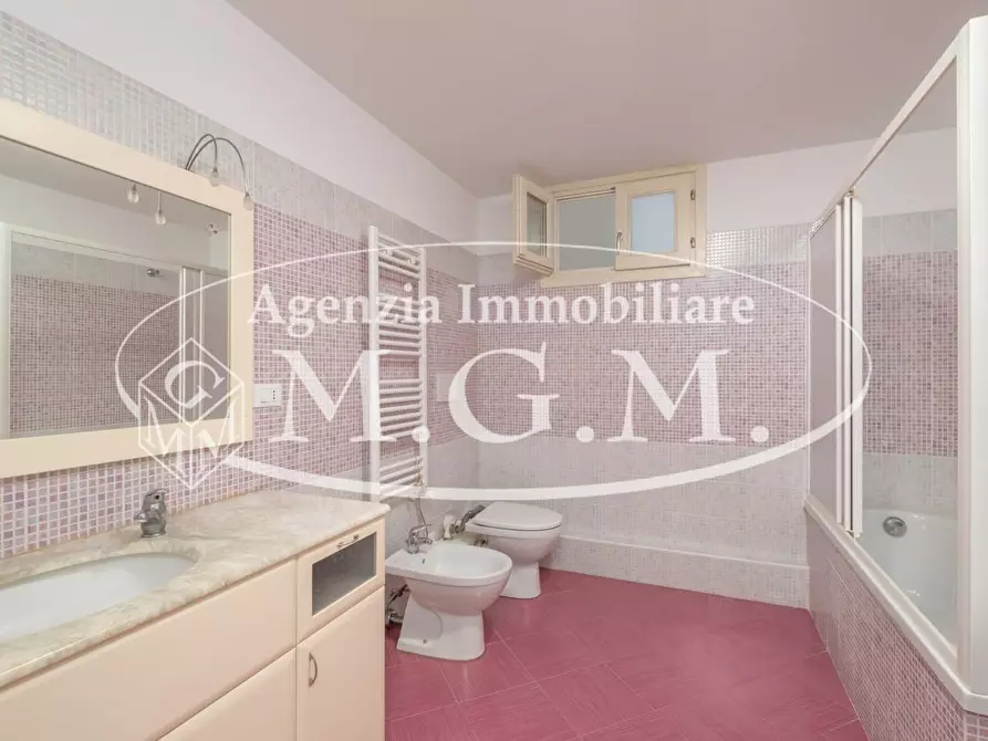 Immagine 27 di Villetta a schiera in vendita  a Calcinaia