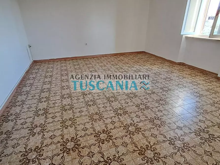 Immagine 3 di Appartamento in vendita  a Rosignano Marittimo