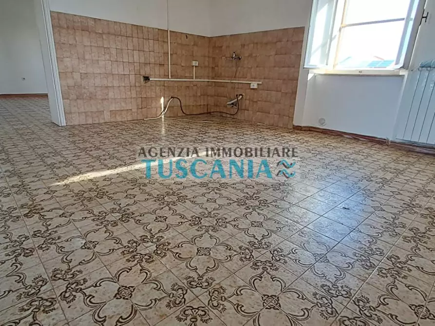Immagine 1 di Appartamento in vendita  a Rosignano Marittimo