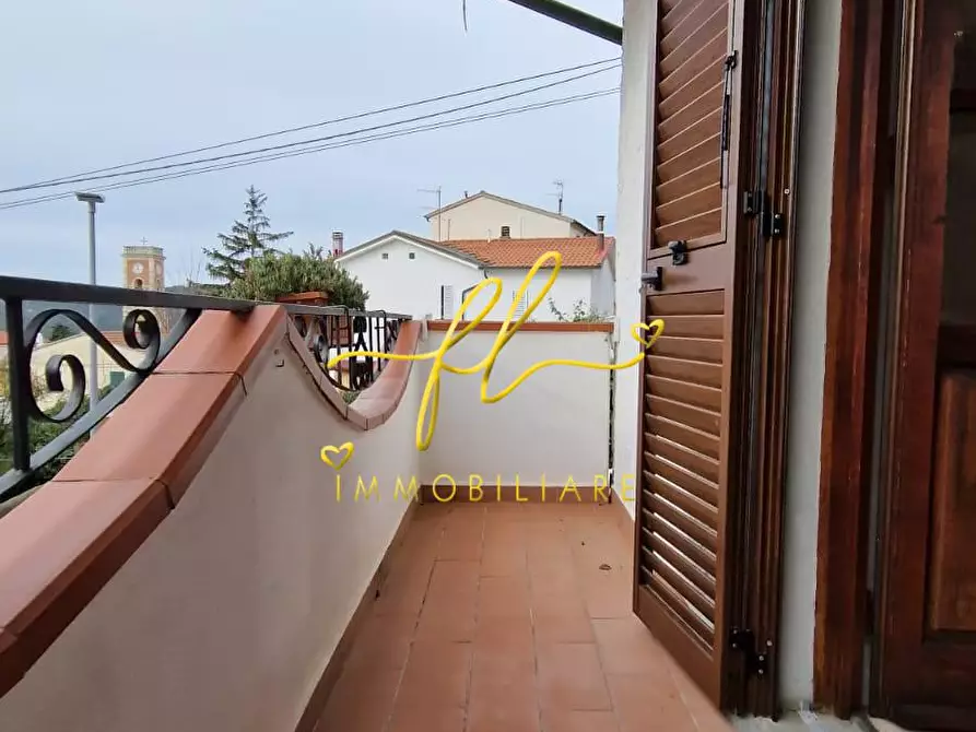 Immagine 10 di Terratetto in vendita  a Rosignano Marittimo