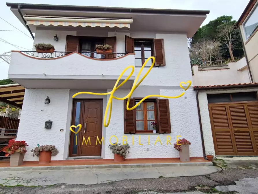 Immagine 17 di Terratetto in vendita  a Rosignano Marittimo