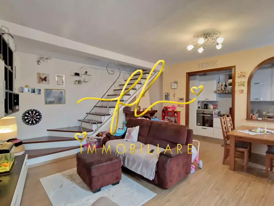 Immagine 3 di Terratetto in vendita  a Rosignano Marittimo