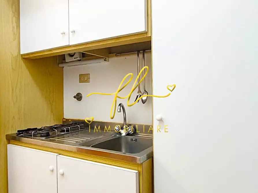 Immagine 6 di Appartamento in vendita  a Rosignano Marittimo